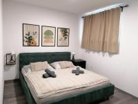 Apartmán pri parku - B&B Solčany