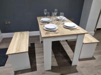 Beautiful 4 Bed Immaculate Condition Refurbished Property - B&B Romford