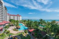 PortDickson Minimalist Seaview Home 10Pax3BR 1MinToBeach - B&B Port Dickson