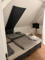 Moderne Design-Wohnung nah an Messe Maschsee - Chambres d’hôtes