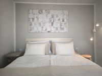 Two-Bedroom Apartment with Terrace