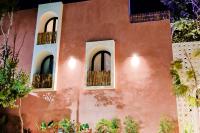 Casona Tulum - Pool - B&B
