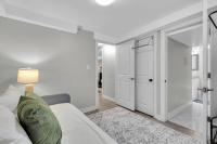 Cosy Guest Suite Near Shops, Transit, Hwy and GO! - B&B Mississauga
