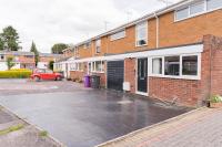 Perfect for Contractors + Families + Free Parking! - Bed and Breakfast