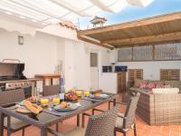 Ático Familiar Renovado Frente al Mar con Terraza y Vistas Panorámicas en Vilanova i la Geltrú - ES-332-2 - Chambres d'hôtes Vilanova i la Geltrú