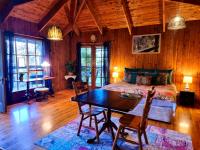 Deluxe Suite with Spa Bath - Music Room