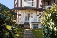 Petit Souplex dans l'hypercentre de Cabourg 80 m de la mer à pied - B&B Cabourg