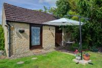 Peaceful Getaway - Free Parking, Short Drive to Stamford - B&B Ufford