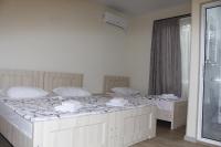 Dreibettzimmer