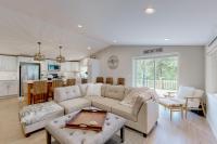 Two Bit Cabin - B&B