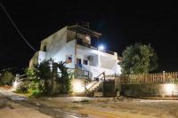 Ateni House - Ferienwohnung Áyios Pétros