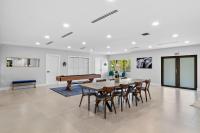 Treehouse Villa BY THE GLAMHOMES - B&B Miami