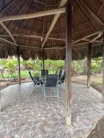 Maya Beach House - B&B Lívingston