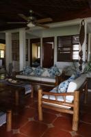 Maya Beach House - B&B Lívingston