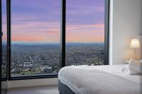 Light & lofty Uninterrupted 180 degree View 2B2B1C - B&B Ballarat