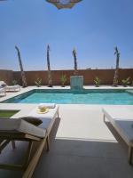 Domaine de Kali, villa 2 au calme, piscine privée - Bed and Breakfast