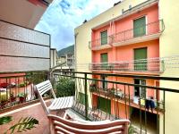 Finalborgo Two room flat with terrace and Free Parking - B&B