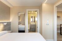 One-Bedroom Deluxe Apartment