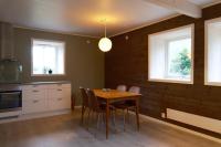 Renovated barn with a view - B&B Bjørnsand