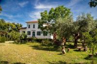 B&B in an 1800s Frescoed Villa with Panoramic Solarium and Historic Park - Villa Mastrangelo - B&B