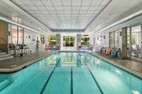 Unique Apartment in a Great Pentagon City Location - B&B