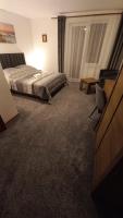 Chambre Lit King-Size avec Balcon