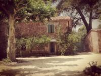 Maison atypique 14 couchages - B&B La Crau