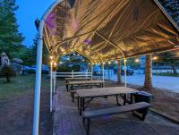 Tiny Wood Cottage 07 - B&B Wasaga Beach