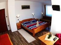 Dreibettzimmer mit Balkon