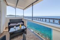 Apartment Nina - Bed and Breakfast Sevid