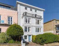 Cliffhanger 18 Castle Road - B&B Cowes