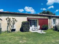 Gites écolabellisés du Domaine de Ludeye - au calme dans le Médoc - Bed and Breakfast Listrac-Médoc