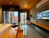 Mira Naiharn, Minimalist Design & Mountain View at Relife Windy - Ferienwohnung Ban Raboet Kham