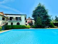 Parigi Apartment - 200m dal Lago con Vista piscina - B&B Sirmione