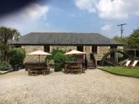 Mill House @ Goonwinnow Farm - B&B