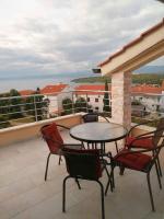Comfortable apartment with the view - B&B Njivice