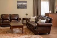 Family Room with Garden View