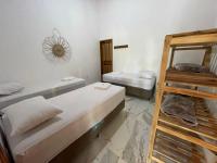 Doppel- oder Zweibettzimmer