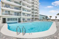 Tradewinds 602- Beachfront heated indoor pool - B&B