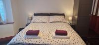 Large Double room near London Heathrow Airport - B&B Hayes