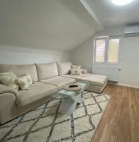 Old town Suburb Apartment - Bed and Breakfast Sarajevo