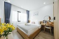 Suite with Lake View