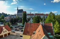 Residence Wurmfeld - Rodinný apartmán s 3 ložnicemi - B&B Český Krumlov