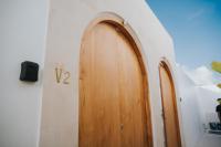 Brandon Villa Lovina with Private Pool - B&B Lovina