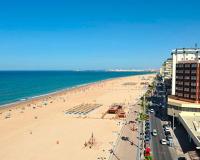 Amplio apartamento junto a la Playa Victoria - Ferienwohnung Cádiz