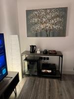 استديو الصحافة دخول ذاتي - B&B