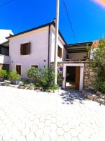 Holiday house Ivana, Zadar, Vinjerac - B&B