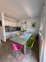 Appartamento con 2 Camere da Letto