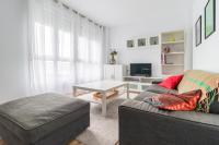 Apartamento luminoso los Castros - B&B Santander