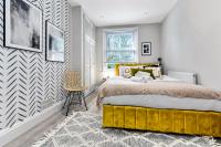 Modern London Apartment Close To Tube Station - B&B London